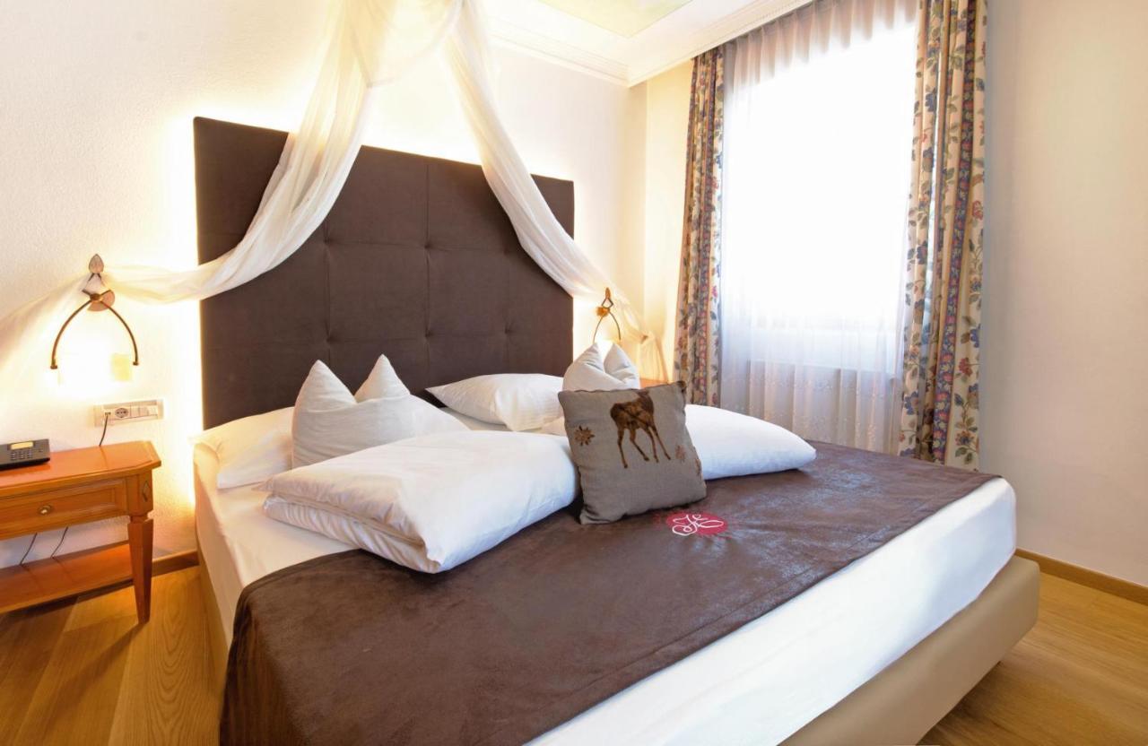 Hotel Engel Sluderno Pokoj fotografie